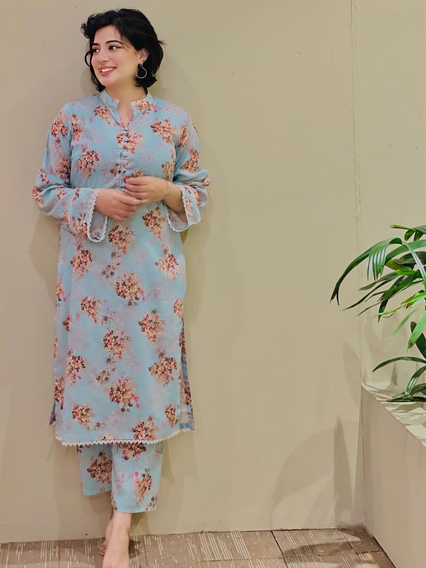 BinNoor Fab Lawn Stitched 2Pcs DE-LA07-P2-S064