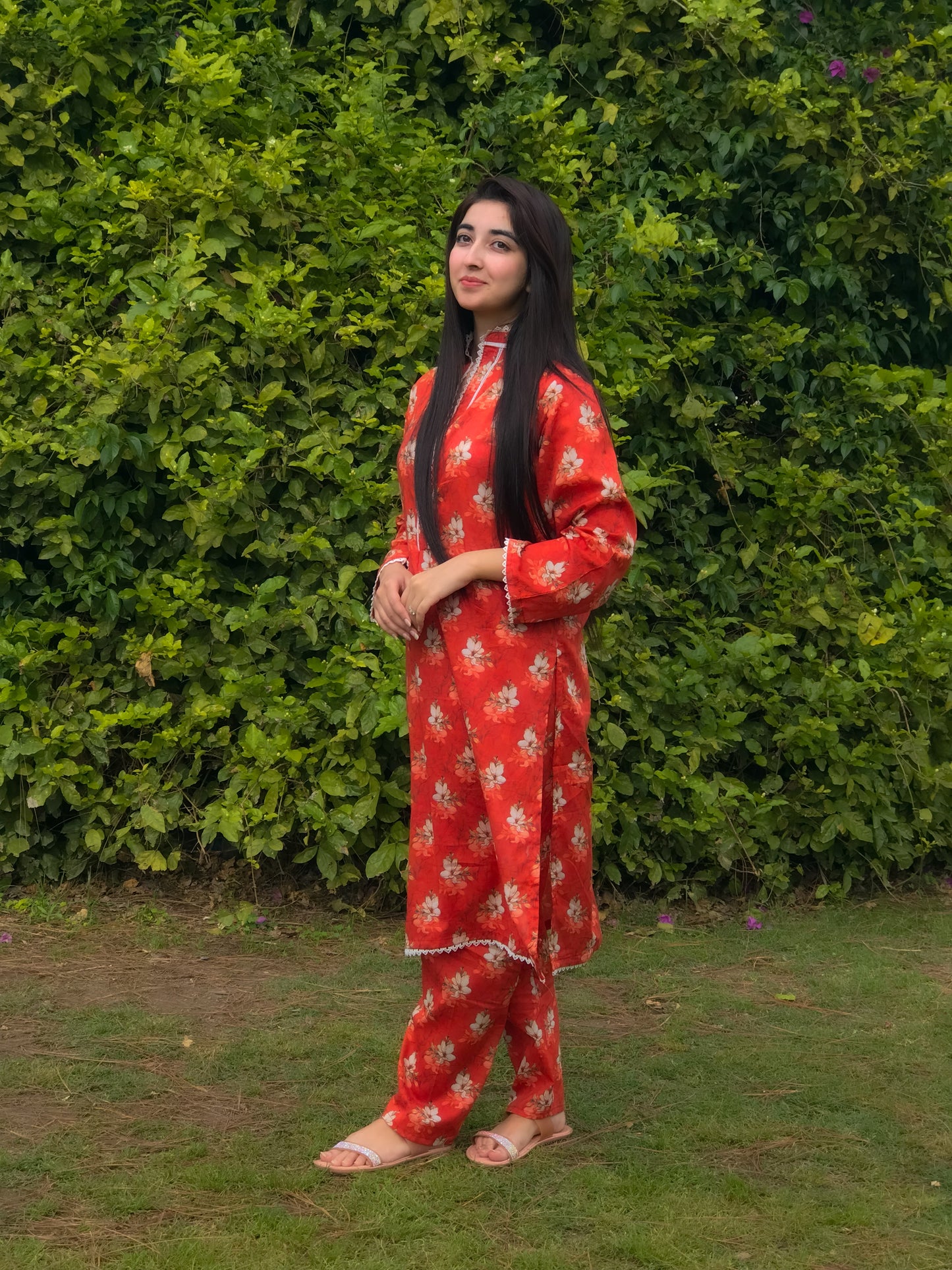 BinNoor Fab Lawn Stitched 2Pcs DE-LA07-P2-S060