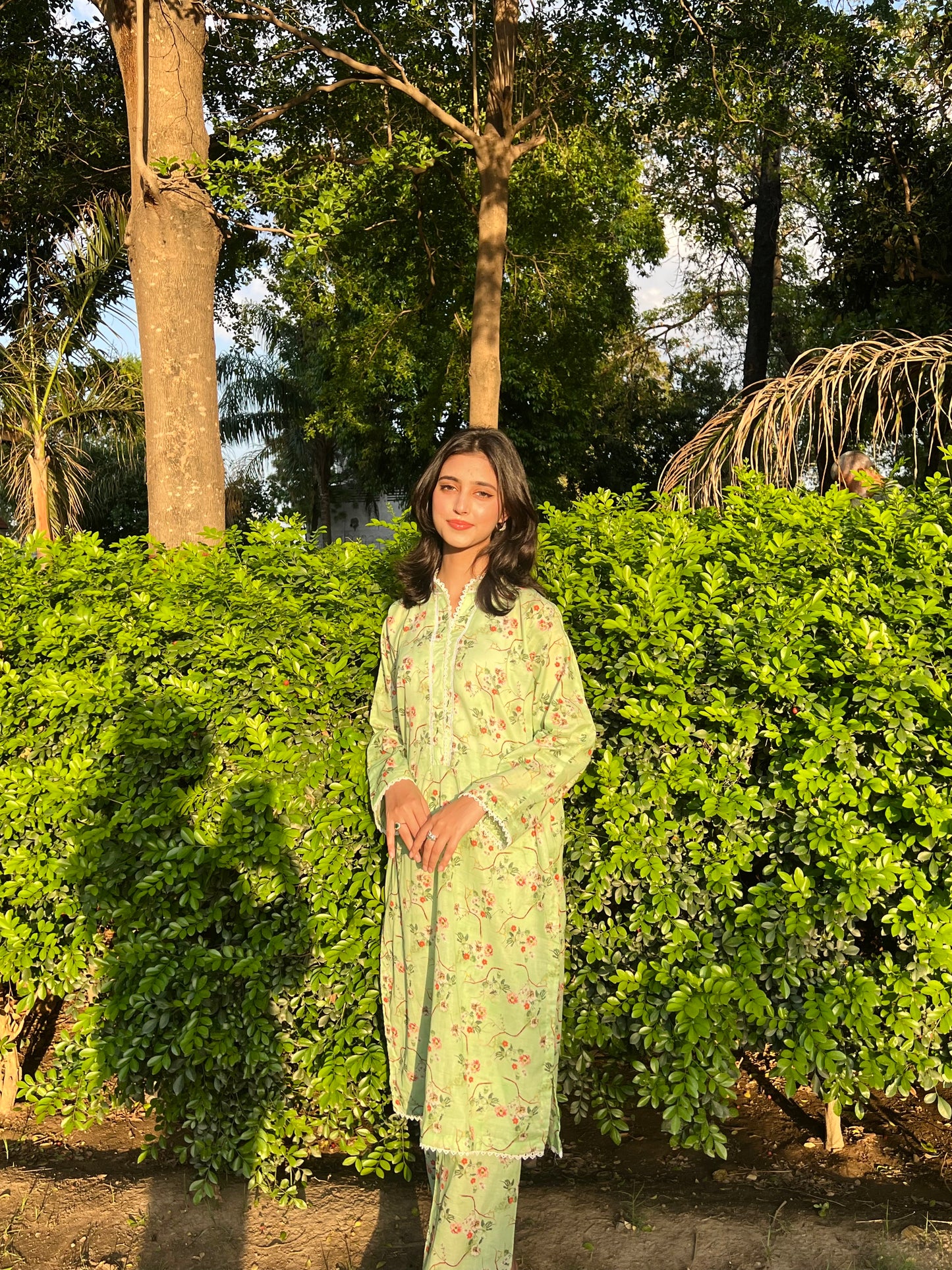 BinNoor Fab Lawn Stitched 2Pcs DE-LA07-P2-S057